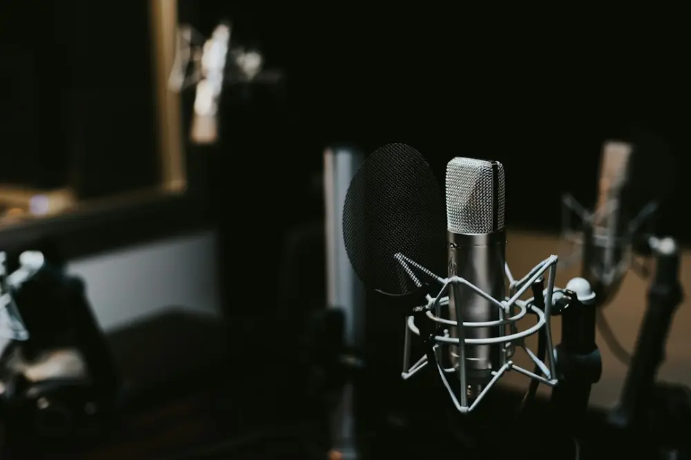Refining Vocal Clarity: ADR Strategies for Immersive Soundscapes